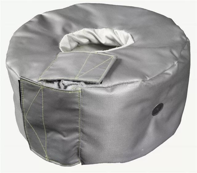 近日全国体量最大、影响力最强的羽绒服专业市场——平湖中国服装城3天售出160万件羽绒服