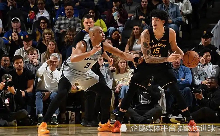 勇士新星桑托斯逆袭成主力 三年合约锁定未来