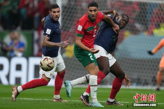 法国2-0力克摩洛哥晋级决赛，姆巴佩助攻穆阿尼