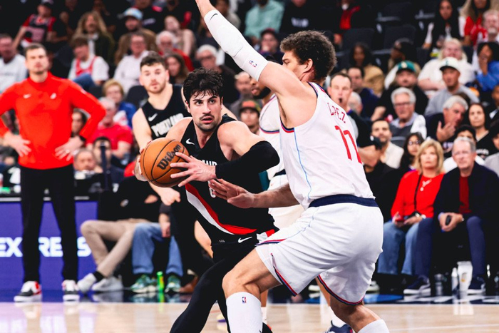 开拓者终结快船五连胜，小卡23分难救主