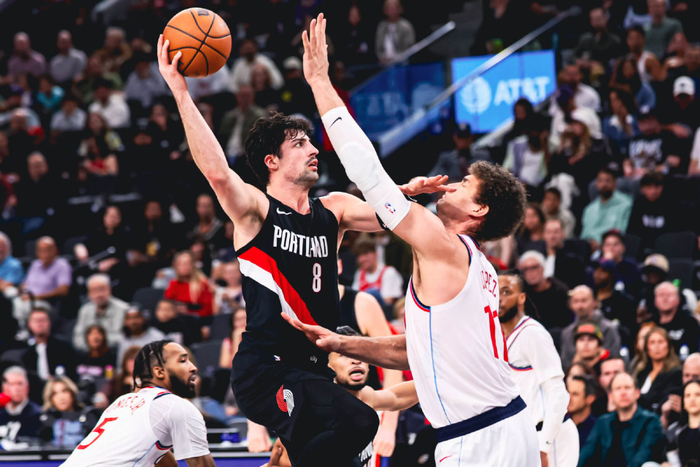 开拓者终结快船五连胜，小卡23分难救主