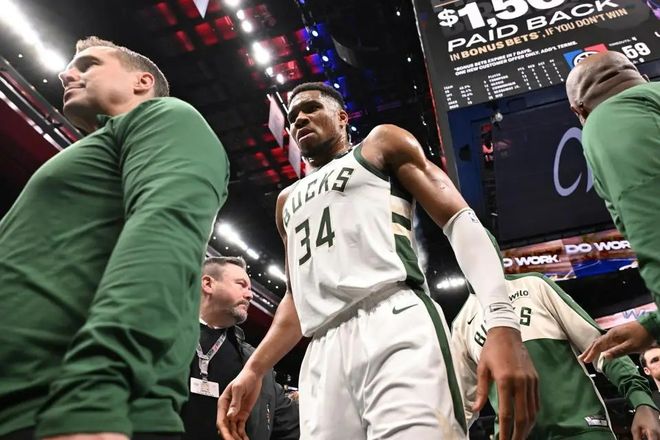 字母哥遭雄鹿禁赛引调查 球队与球员说法不一