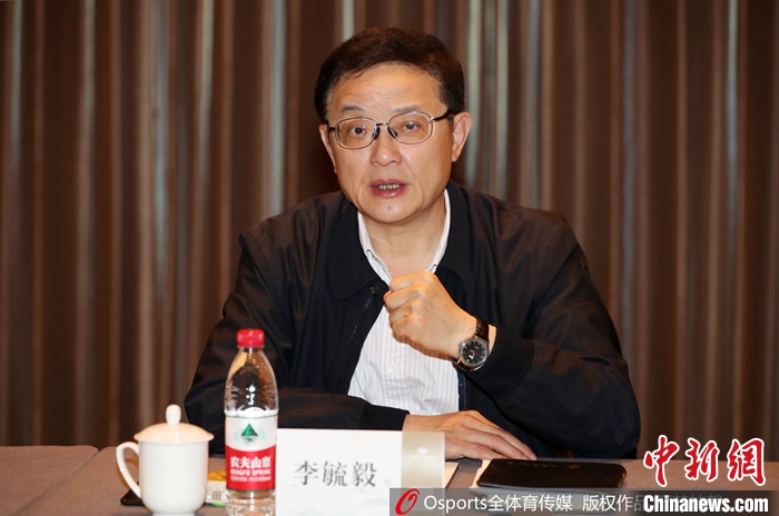 足坛反腐风暴再添两人被查，涉及十一名涉案人