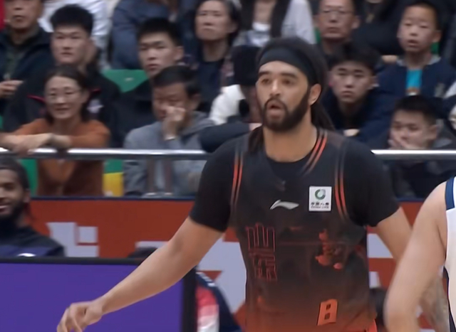 山东男篮力克广东，珀赛尔许梦君联手狂飙