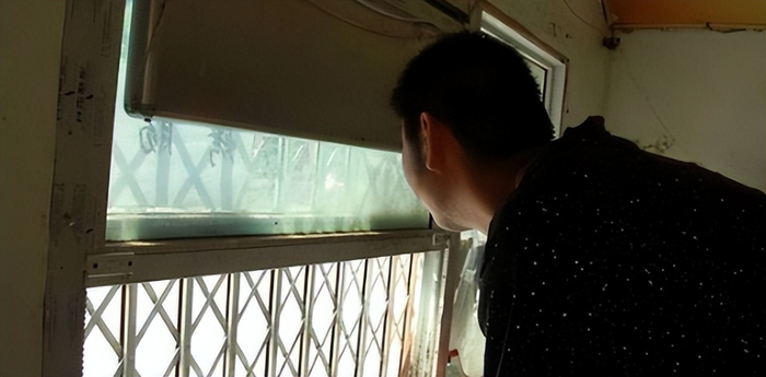 篮球天才误诊断送前程，46岁卖麻辣烫为生